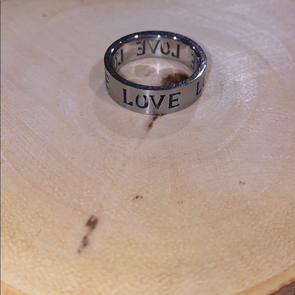 Love ring size 7